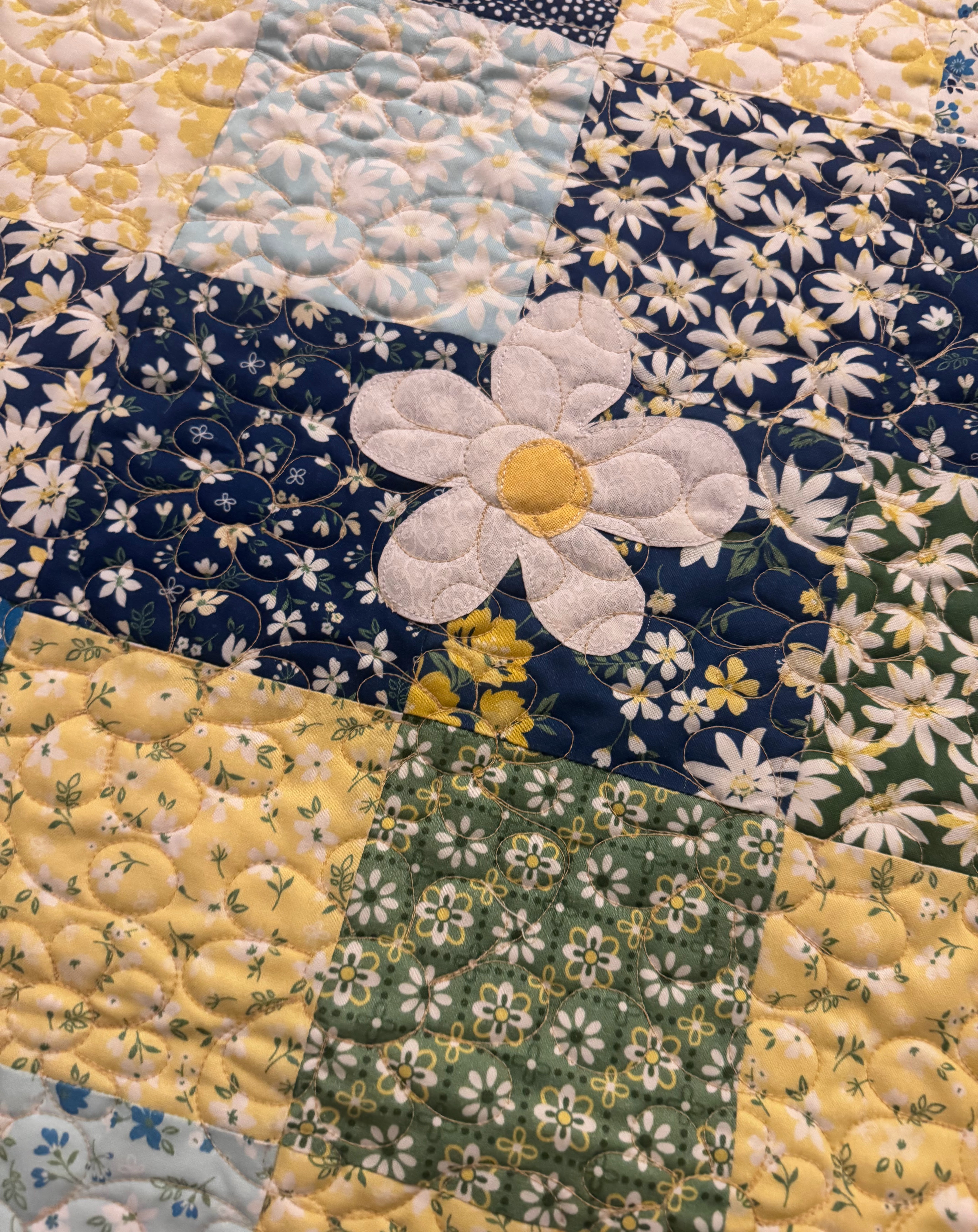 Daisy Lane Stroller Quilt, Baby, 27" x 31"